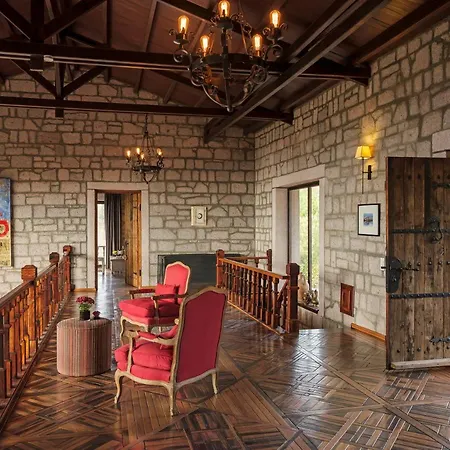 Hotel Simurg
